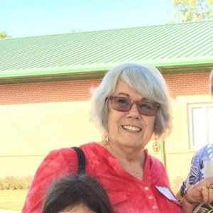 Meet your Posher, Denise